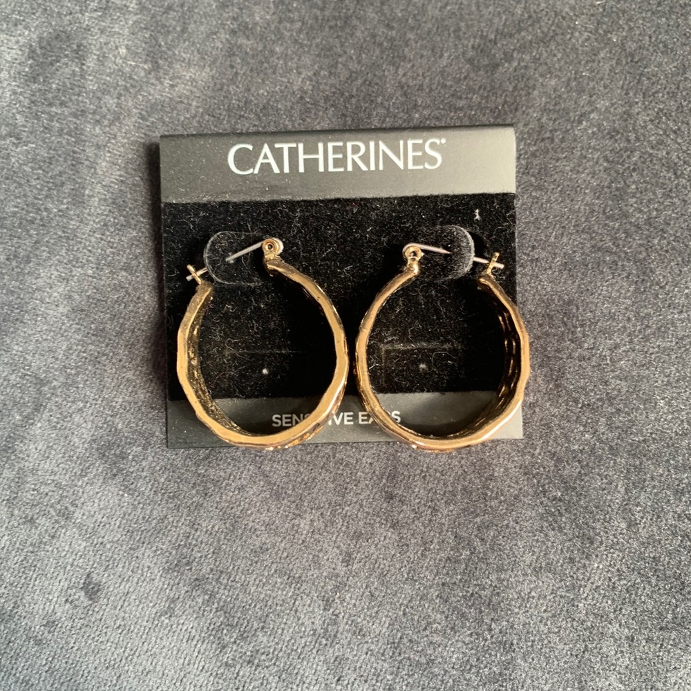 Medium Textured Gold Hoops